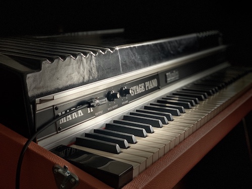 Rhodes MKII 73 orange